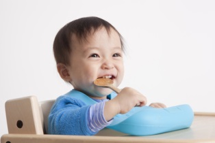 赤ちゃんの歯のフッ素予防