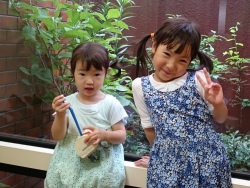 Yちゃん2才、Mちゃん6才（立川市のお子さん）